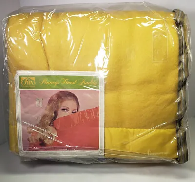 NOS Vintage JC Penney Penny Acrylic Double Blanket Yellow Gold 80 X 90 • $124.85