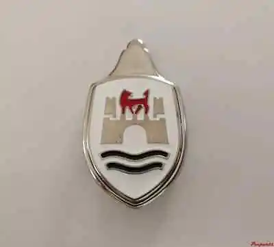 VOLKSWAGEN Wolfsburg White Emblem Hood Badge For VW Type1 Beetle Bug Vocho • $45.90