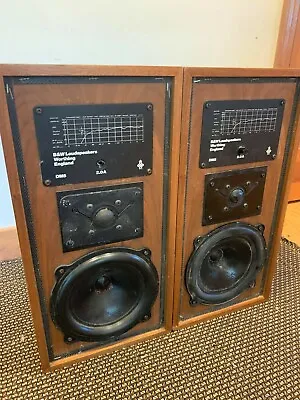 B&W DM5 Stereo Speakers • $249.99