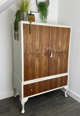 £145 • Buy Vintage Linen Cupboard / Drinks Cabinet - Delivery 🚚