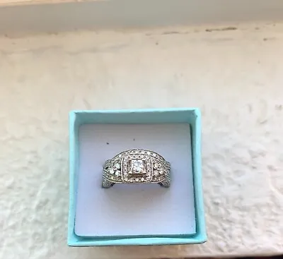 $1000 • Buy White Gold Diamond Engagement/bridal Set, Size 5