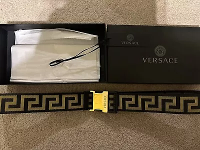 Versace Mens Belt • $150