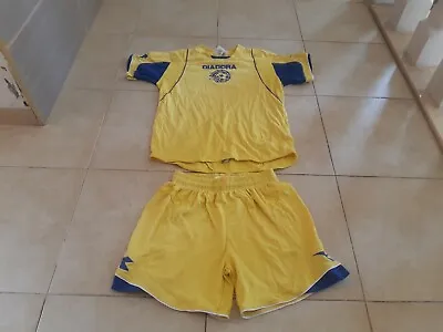 Vtg? Maccabi Tel Aviv Israel Football Soccer Shirt & Shorts Size 10/12 Diaddora  • $30