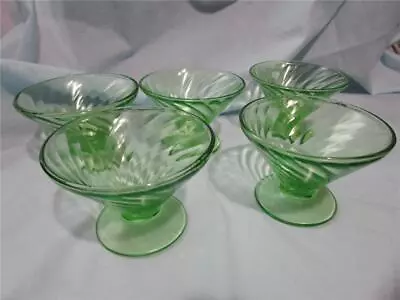 Vintage Green Depression Glass Sherbet/Dessert Dish's  5 Swirl -  Footed* • $7.97