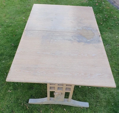£101.10 • Buy Mackintosh Style Arts And Crafts Extendable Dining Table - Needs Work