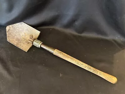 Vintage U.S. Army WWll Folding Shovel AMES 1945 Good Functioning Condition • $44.99