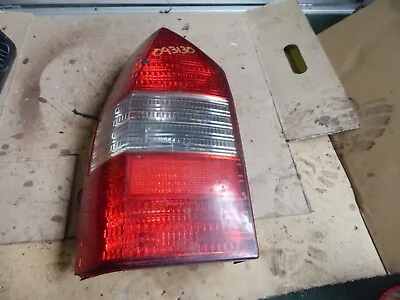 Genuine 2001 Mitsubishi Space Wagon / Chariot Rear Left Nsr Passenger Light Lamp • $33.61