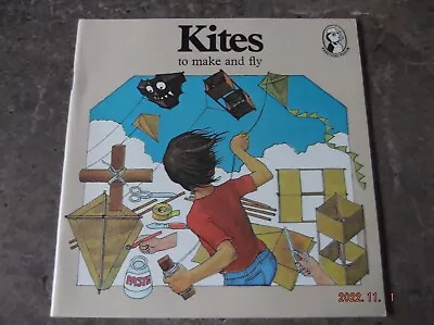 Practical Puffin Book - Kites To Make And Fly (Paperback) • £10