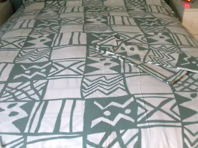 Double Duvet Set  Ikea  Duvet Cover & Two Pillowcases Good Clean Conditon. • £4.50