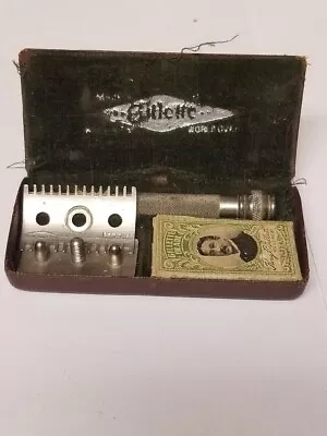 Vintage Gillette Travel Safety Razor • $39.99