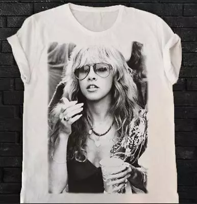 Stevie Nicks Cotton Vintage T-Shirt Gift Shirt Size S-2XL • $21.99