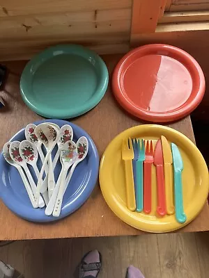 Plastic/ Melamine Plates And Spoons  • £4.99