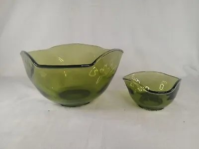 Vintage Anchor Hocking Chip Dip Petal Bowl Set Avocado Green Glass  • $9