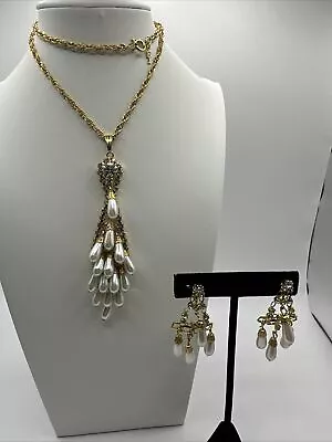 Crown TRIFARI Pearl Rhinestone Necklace Earring SET Vintage Fabulous Quality • $38.59