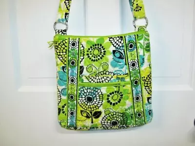 VERA BRADLEY Limes Up HIPSTER CROSSBODY PURSE 10.5 X 10.5 X 2 GUC • $15.99