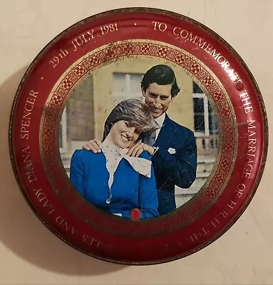 Charles & Diana Wedding Commemorative Tin - 29th July 1981 • £20