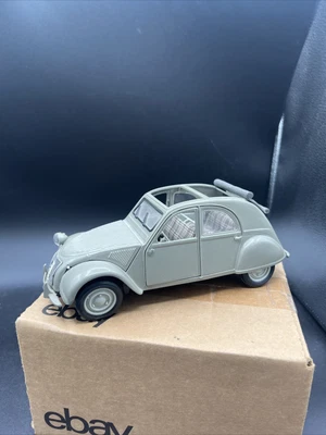 $26 • Buy 1:18 1952 Citroen 2CV Gray Scale Model Die Cast 1/18 MAISTO NO BOX READ