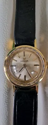 Vintage 18ct Gold Omega Ladies Wristwatch Manual Wind Yellow Gold Small Head Rar • £1499.99