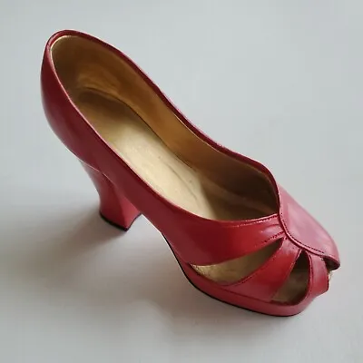 $8.99 • Buy Just The Right Shoe By Raine Ravishing Red Pump Heel 25002 1999
