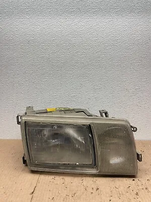 1986 To 1991 Mercedes-benz W126 Right Passenger Side Halogen Headlight Oem 2030L • $88.13