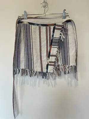 TIGERLILY Siracua Wrap Around Tie Skirt White Size S/8 Mini Tassels EUC • $29.95