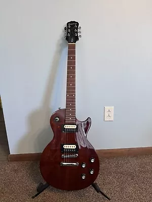 EPIPHONE Les Paul Studio LT WALNAT Electric Guitar • $229