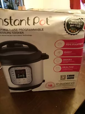 Instant Pot DUONOVA60 6qt 7-in-1 Slow Cooker • $30