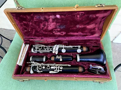 Selmer Clarinet 1960s W/ Original Case S/n 7122 - Untested +FAST SHIPPING! • $299.99