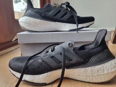 $130 • Buy Adidas Ultra Boost 22. US10. Brand New