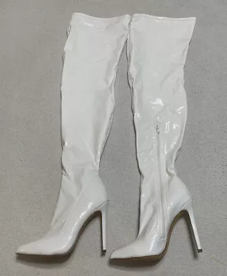 Liliana Gisele Boots Women's 6.5 White Knee High Stiletto Faux Leather Zip Close • $18.95