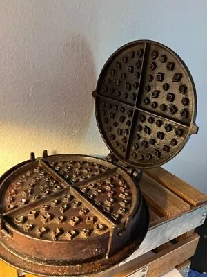 Antique Or Vintage #8 Cast Iron Waffle Maker Spades Hearts Clubs Diamonds R1s4 • $250