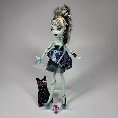 2011 Monster High Doll Frankie Stein Sweet 1600 Dress Invitation Purse • $39.99