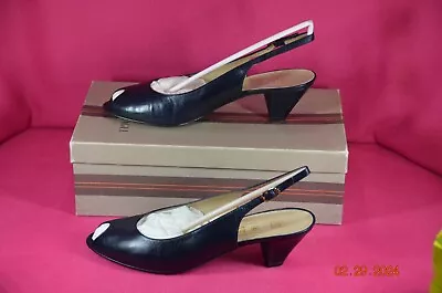 BRUNO MAGLI Navy Leather Sling Pump W/Box Size 9AA  • $19.95