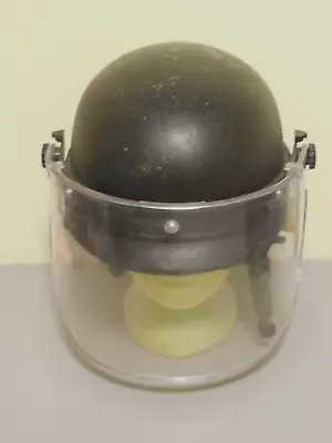 US Army PASGT Military Kevlar Helmet Sz M-2 With Tactical Face Riot Shield • $119.99