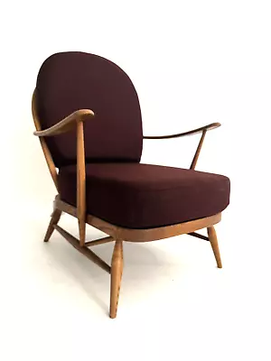 £849 • Buy Ercol  Windsor Easy Chair OG Finish On Ash & Burgundy Fabric   RRP  £1505