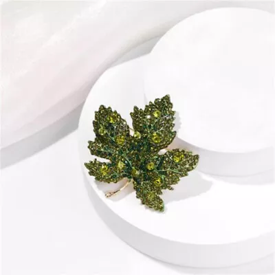 Exquisite Crystal Maple Leaf Brooch Pin Women Clothing Collar Corsage Jewelry • $1.70