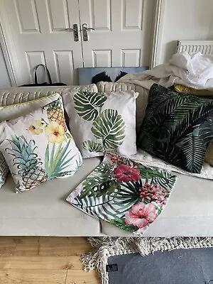 Home Smart Flowered Cushion Large With Inners X 4 • £28