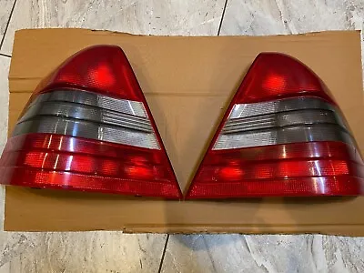 Mercedes W202 C230 C280 94-00 Tail Light • $115.89