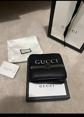 Gucci Vintage Logo Bifold Wallet - Black Leather • $175