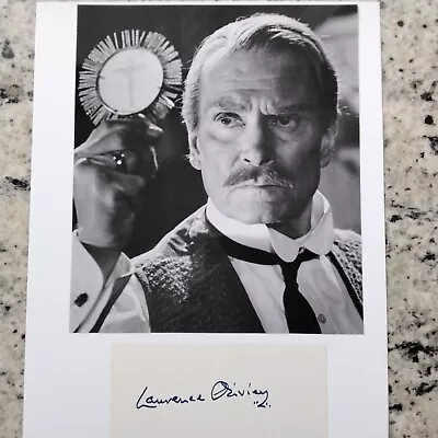 Laurence Olivier Signed Card Photo Movie Stage Actor Marathon Man 1976  Hamlet • £33.75