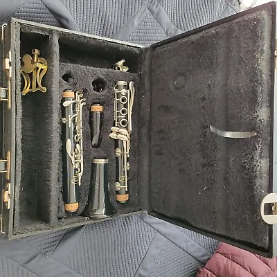 Vito Reso Tone 3 Students Clarinet W/ Case • $40