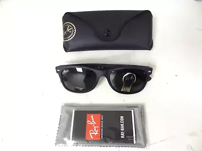 Ray-Ban Wayfarer Classic Sunglasses 0RB2132 Rubber Black Green Polarized NEW • $99.95