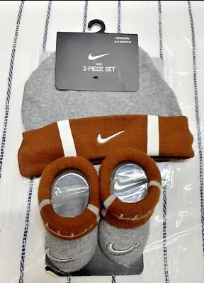 Nike Infant Baby Football Beanie Hat & Crib Booties Socks 2 Pc Set Sz 0/6 Mth NW • $22.95