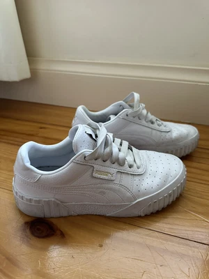 $40 • Buy PUMA Cali Sneakers White Size 7