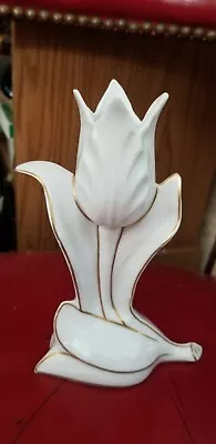 Vintage Vista Alegre V.a. Portugal Porcelain Tulip Bud Vase With Gold Trim  • $9.99