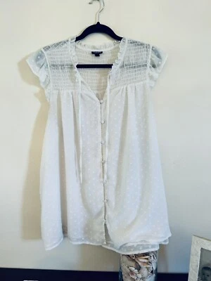 £14.41 • Buy WHITE Ruffle BLOUSE Size 3X TORRID Tie Front Feminine Layer TOP SHIRT Sleeveless
