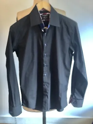 Makrom London Black Slim Fit Shirt / Size M • £40