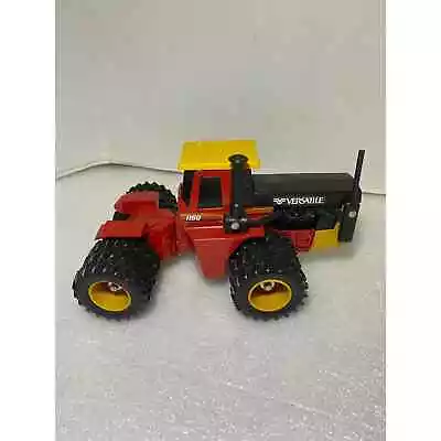 Scale Models Versatile 1150 Tractor 4WD With Triples Diecast 1/32 • $79