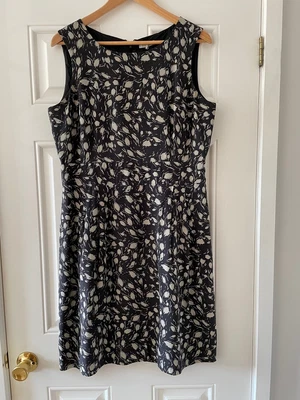 £12 • Buy Kew Silk Dress - Size 14
