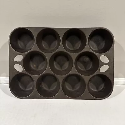 VTG Griswold? Erie PA No 10 Cast Iron Muffin Pan Popover Cornbread Pan USA • $79.99